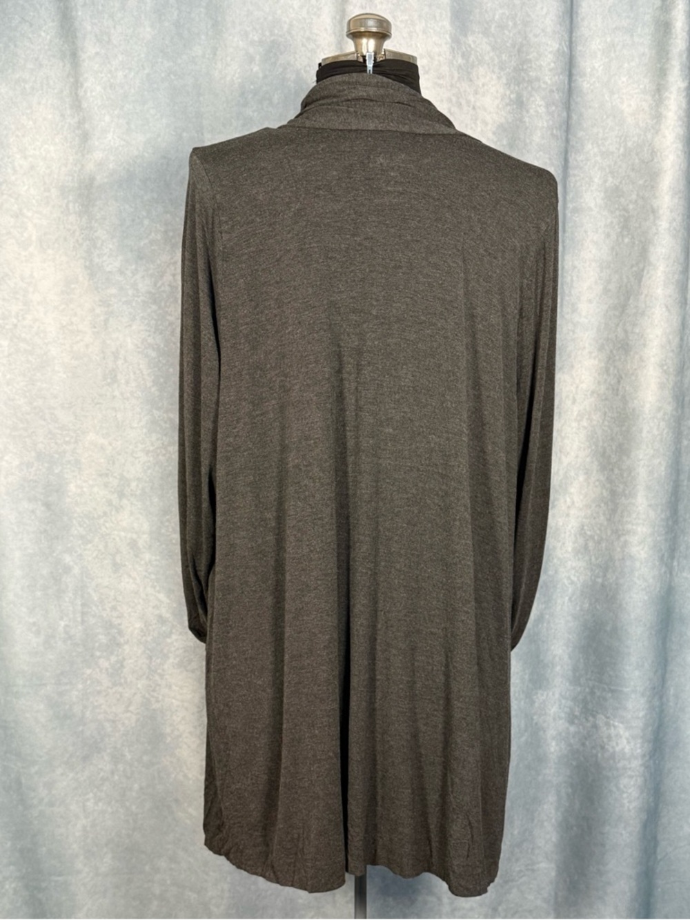 Torrid dark grey super soft open front draped cardigan plus size 3 - Picture 3 of 5